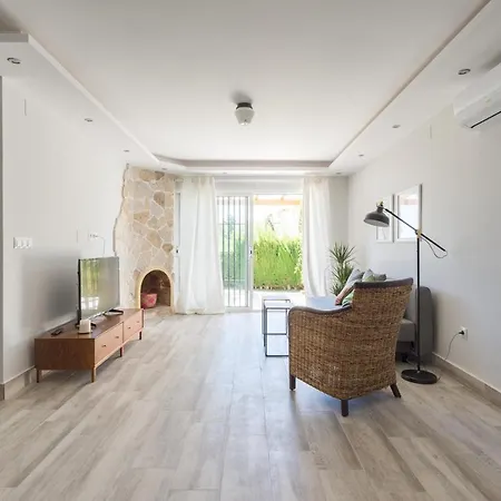 Malagasuite House Pool Prázdninový dům Fuengirola