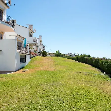 Malagasuite House Pool * Fuengirola